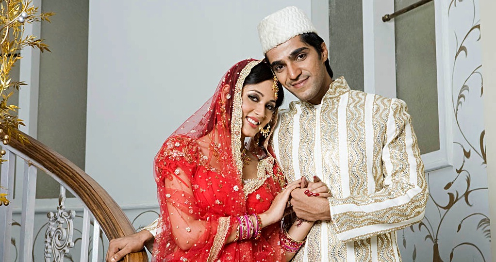 Wedding Costum: indian muslim bride and groom images.
